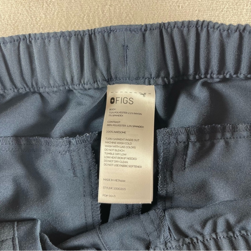 FIGS men Navy Drawstring Jogger scrub pants nursing uniform small - Picture 4 of 7